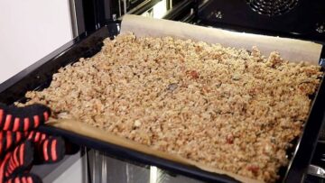 Granola ohne Zucker: Backen