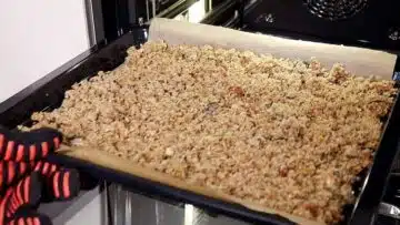 Granola ohne Zucker: Backen