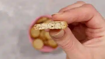 Knusprige Kekse ohne Zucker: Abkühlen