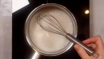 Kokosriegel ohne Zucker: erhitzen