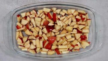 Low Carb Apple Crumble ohne Zucker: Umfüllen