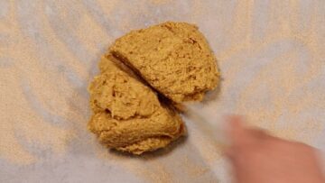 Low Carb Baguette teilen