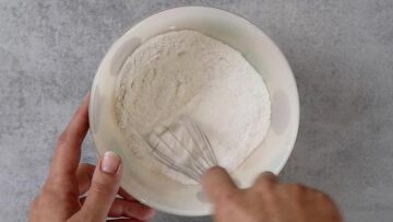 Low Carb Bienenstich ohne Zucker: Vanillecreme vorbereiten