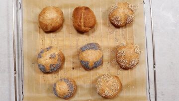 Low Carb Brötchen ohne Ei: Abkühlen