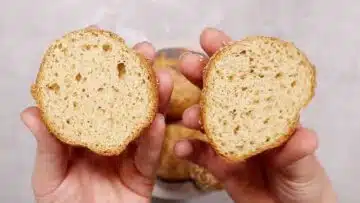 Low Carb Brötchen ohne Ei: Durchschneiden