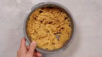 Low Carb Fladenbrot: Rühren