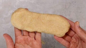 Low Carb Hot Dog Brötchen: Formen