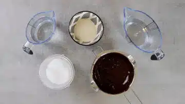 Low Carb Luftkuchen ohne Butter: Abwiegen