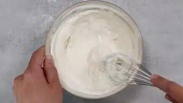 Low Carb Quark Pralinen rühren