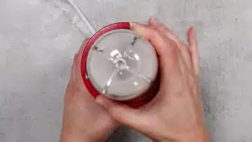 Low Carb Quarkkeulchen ohne Kartoffeln pulverisieren