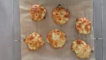 Low Carb Quarktaler: Abkühlen lassen