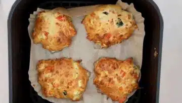 Low Carb Quarktaler im Airfryer backen