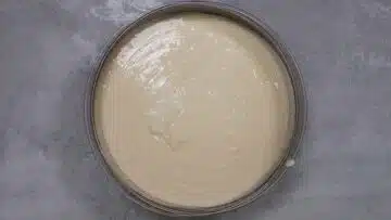 Low Carb russischer Zupfkuchen ohne Zucker Käsekuchencreme anrühren