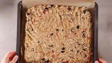 Low Carb Schüttelpizza: Backen