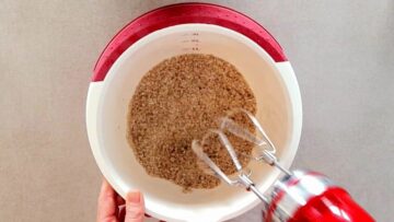 Protein Balls: Teig rühren