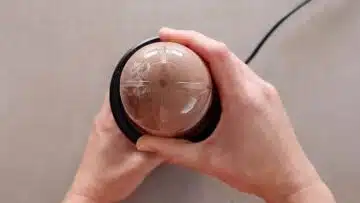 Protein Brownies: Teig in einem Mixer mixen