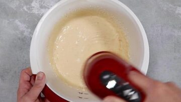 Rhabarber Muffins ohne Zucker: Rühren