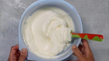 Mandarinen Schmand Kuchen ohne Zucker: Creme zubereiten