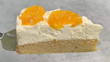 Mandarinen Schmand Kuchen ohne Zucker: Kühlen