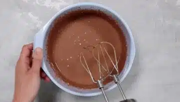 Schokomuffins ohne Zucker: Rühren