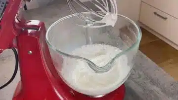 Zauberkuchen ohne Zucker Eischnee schlagen