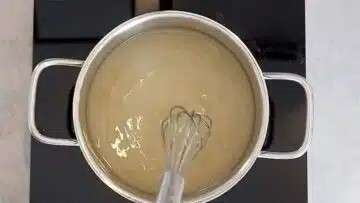 Zitronensirup selber machen ohne Zucker: Mischen