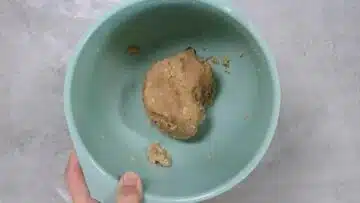 Apfelkekse ohne Zucker: Kneten