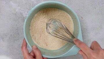 Apfelkekse ohne Zucker: Mischen