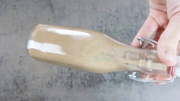 Baileys ohne Zucker: Umfüllen