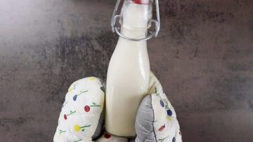 Eierlikör ohne Zucker: Umfüllen