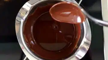 Eiswunder selber machen ohne Zucker: Schmelzen