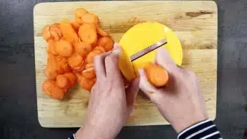 Gemüsechips in der Heißluftfritteuse: Vorbereiten