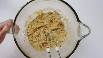 Gesunde Donuts ohne Zucker: Rühren