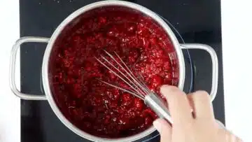 Joghurttorte ohne Zucker: Kochen