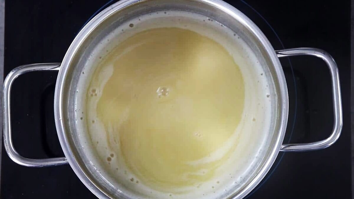 Karamell ohne Zucker selber machen: Rühren