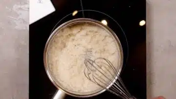 Kokosbällchen ohne Zucker: Abkühlen