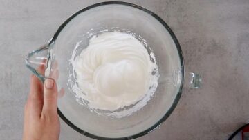 Kokosmakronen ohne Zucker: Aufschlagen