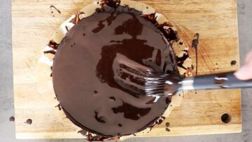 Low Carb Baumkuchen ohne Zucker: Dekorieren