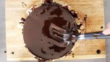 Low Carb Baumkuchen ohne Zucker: Dekorieren