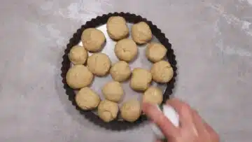 Low Carb Buchteln ohne Zucker: Abdecken