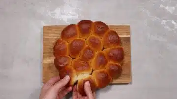 Low Carb Buchteln ohne Zucker: Backen