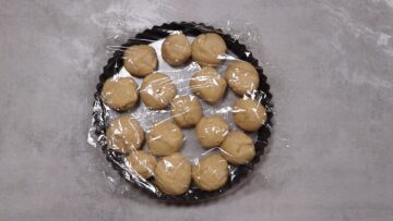 Low Carb Buchteln ohne Zucker: Gehen lassen