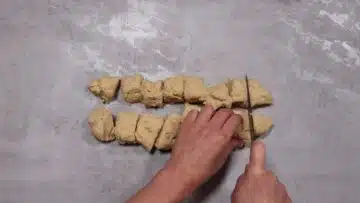 Low Carb Buchteln ohne Zucker: Teilen