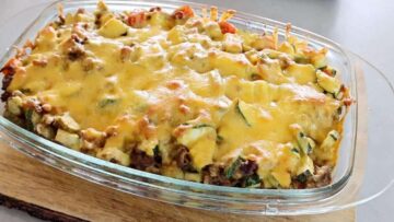 Low Carb Cheeseburger Auflauf: Backen