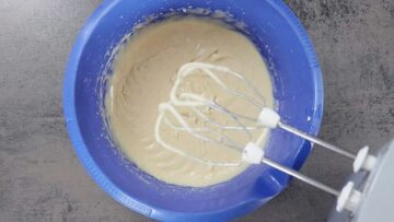 Low Carb Eiswaffeln ohne Zucker: Rühren