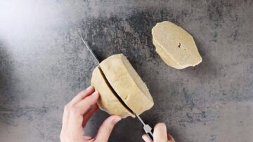 Low Carb Engadiner Nusstorte ohne Zucker: Teilen