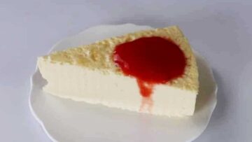 Low Carb Käsekuchen ohne Boden: Servieren