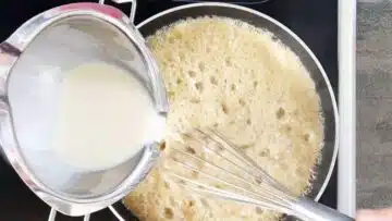 Low Carb Karamell Bonbons ohne Zucker: Hinzugeben