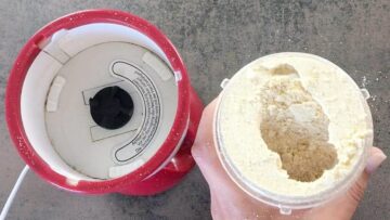 Low Carb Kuchenboden: Mixen