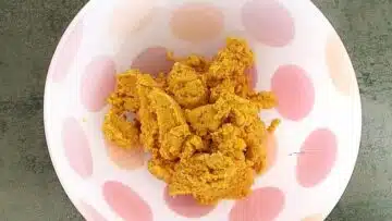 Low Carb Kürbiskuchen mit Cream Cheese Frosting: Mischen